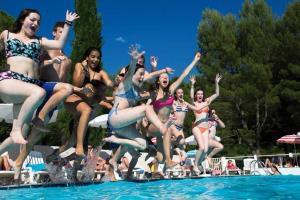 Club Bleues Domaine De Château Laval 3* Gréoux-les-Bains