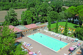 Club Bleues Domaine De Château Laval Station touristique